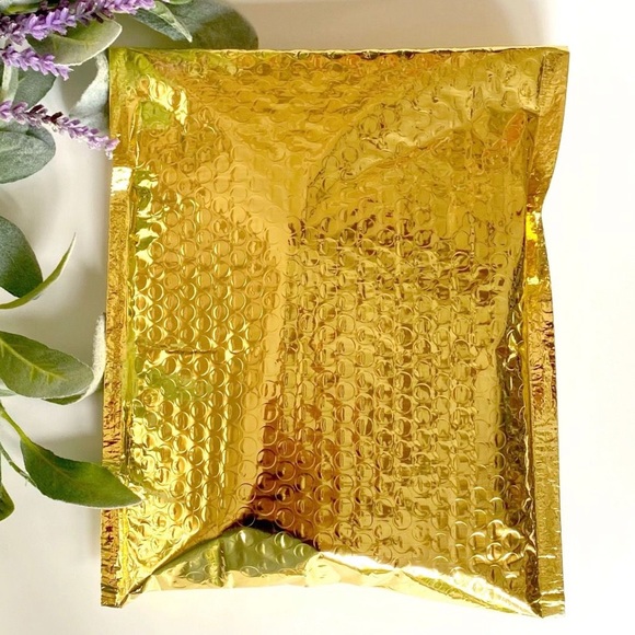 20 8.5” x 12” Gold Bubble Mailers, Shipping Envelopes PRICE IS FIRM - Picture 2 of 2